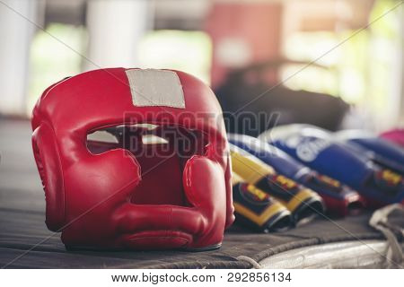Poster: Boxing Leather Mitt Glove And