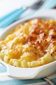 pic of mac  - Macaroni and cheese in the white baking dish closeup - JPG 