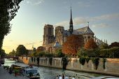 picture of france  - Cathedrale Notre - JPG 