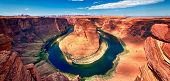 pic of bend  - panoramic view of Horseshoe Bend at Utah USA - JPG 